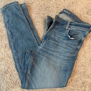 Women’s American Eagle Light Blue Denim jeggings